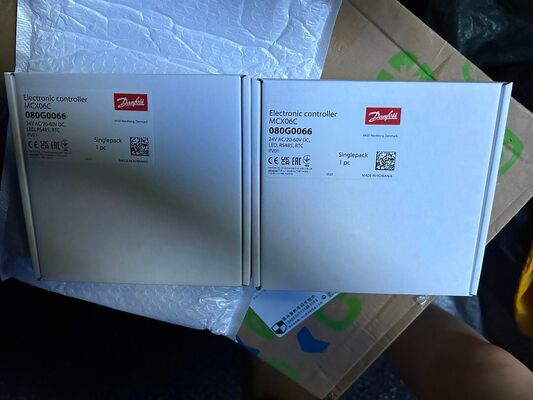 Danfoss Electronic controller MCX06C 080G0066